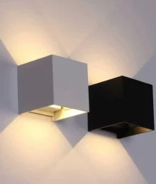 Adjustable-wall-lights 12